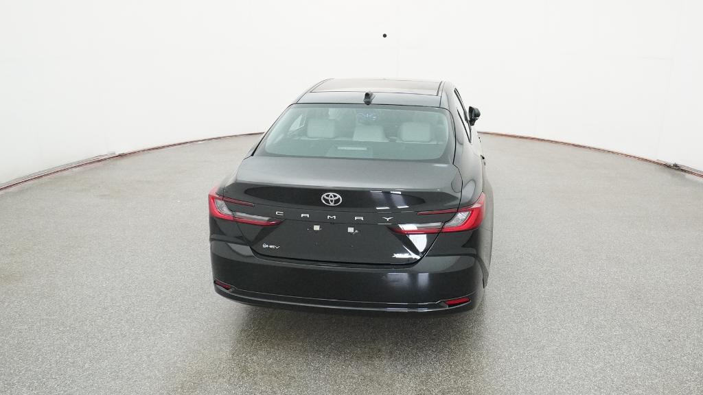 2025 Toyota Camry XLE photo 3