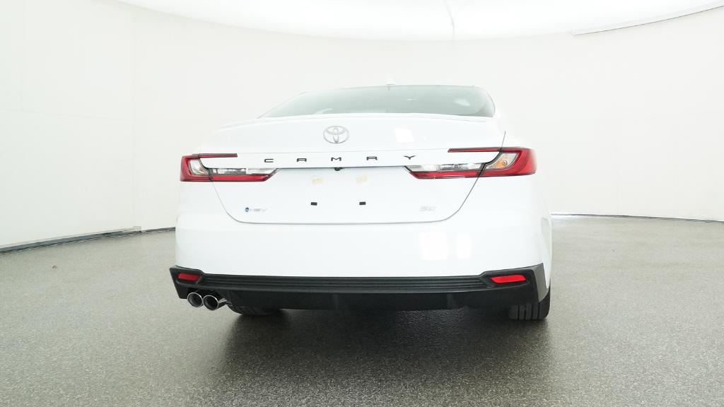 2025 Toyota Camry SE photo 12