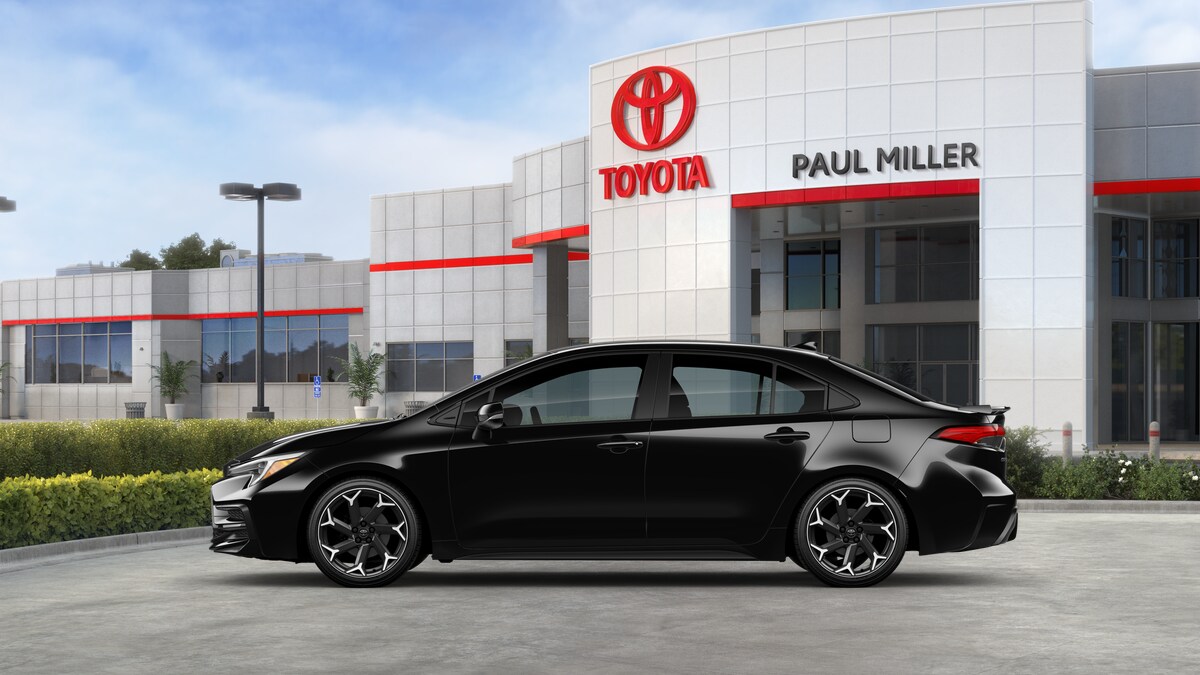 2025 Toyota Corolla SE photo 4