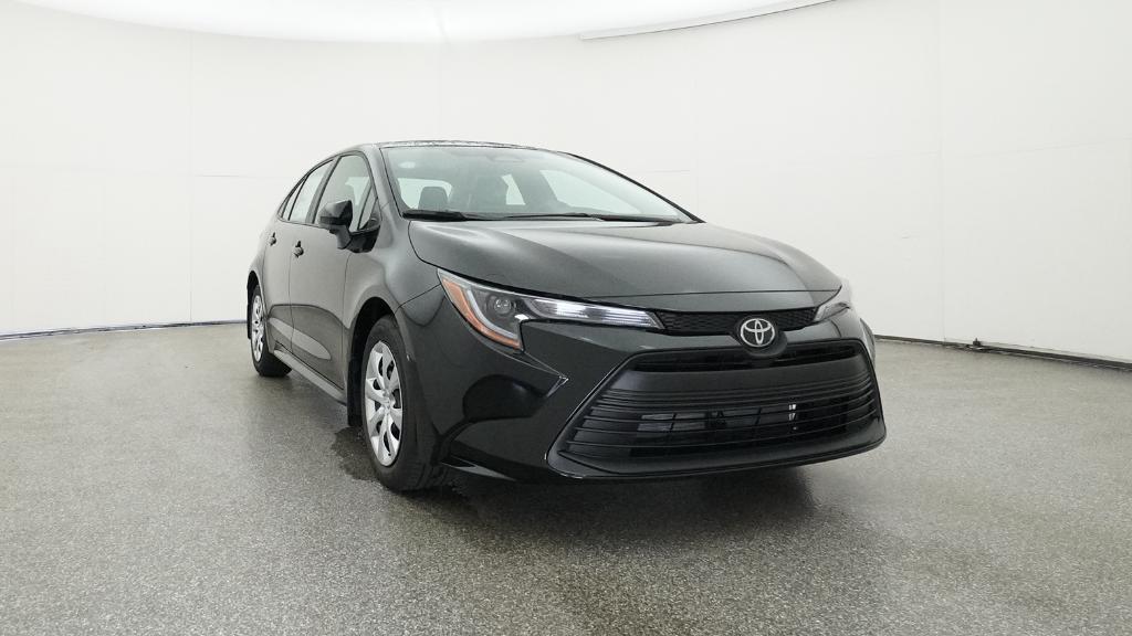 2025 Toyota Corolla LE photo 11