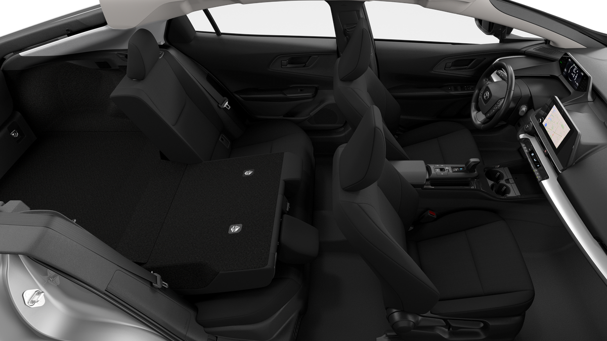 2026 Toyota Prius LE photo 5