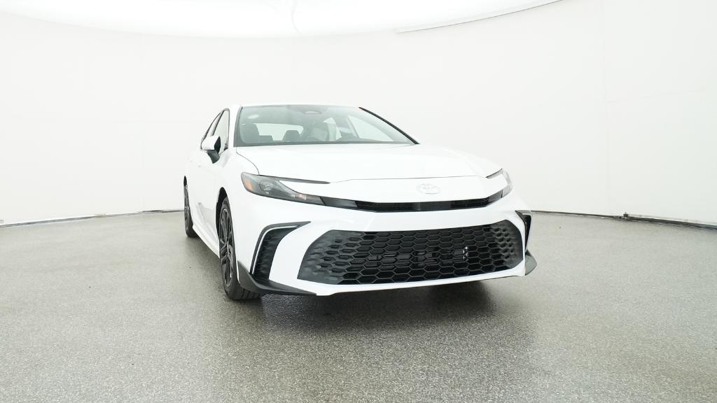 2025 Toyota Camry SE photo 28