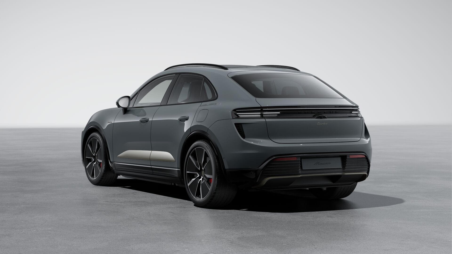 2025 Porsche Macan Turbo Electric photo 3