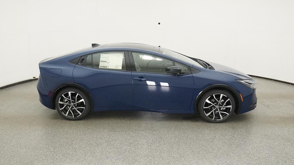 2025 Toyota Prius Plug-in Hybrid XSE photo 22