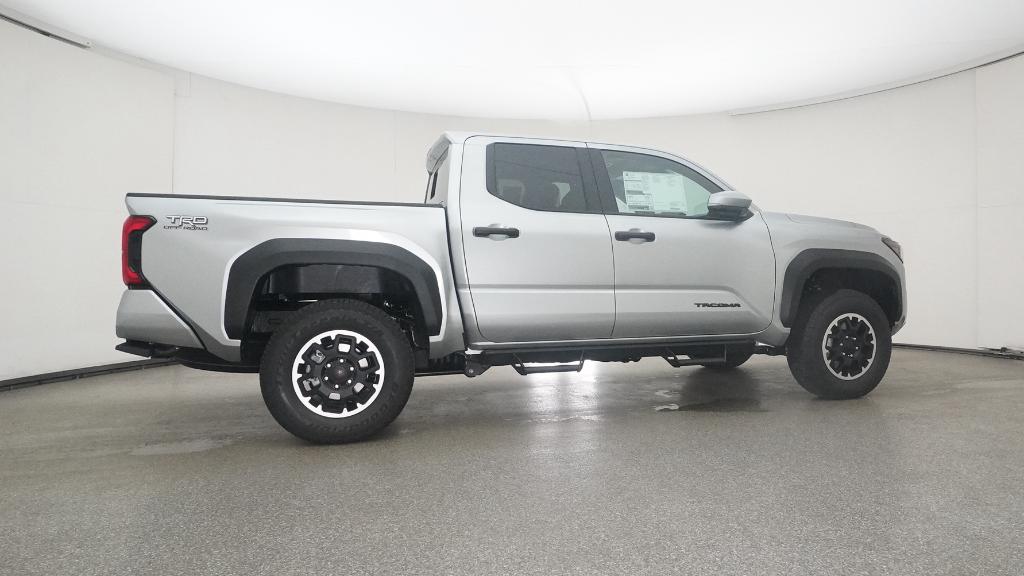 2025 Toyota Tacoma TRD Off-Road Double Cab photo 3