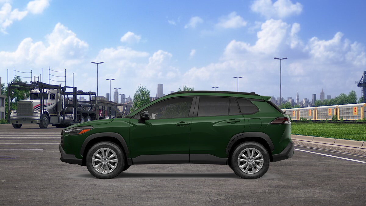 2026 Toyota Corolla Cross LE photo 4