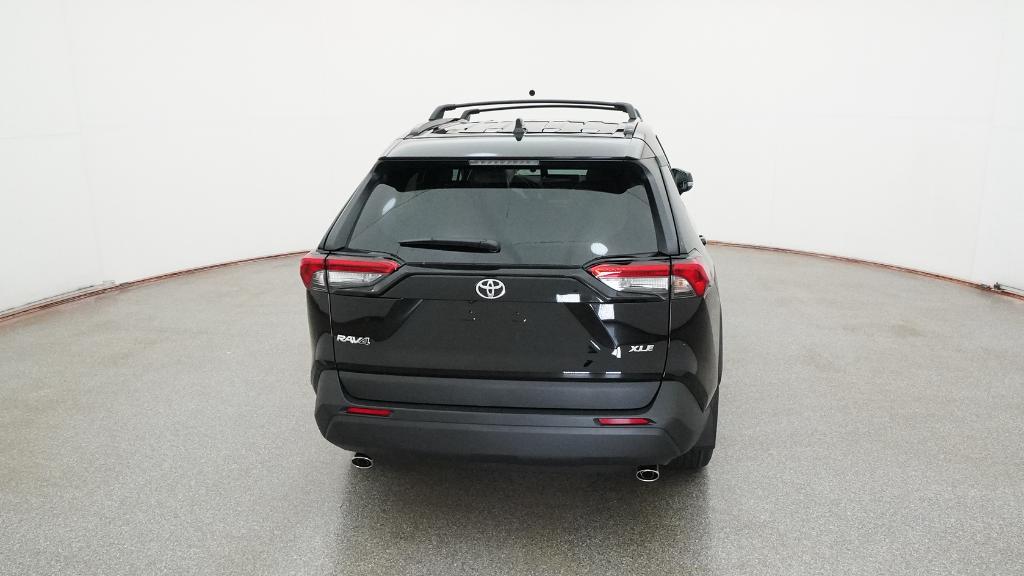 2025 Toyota RAV4 XLE Premium photo 3