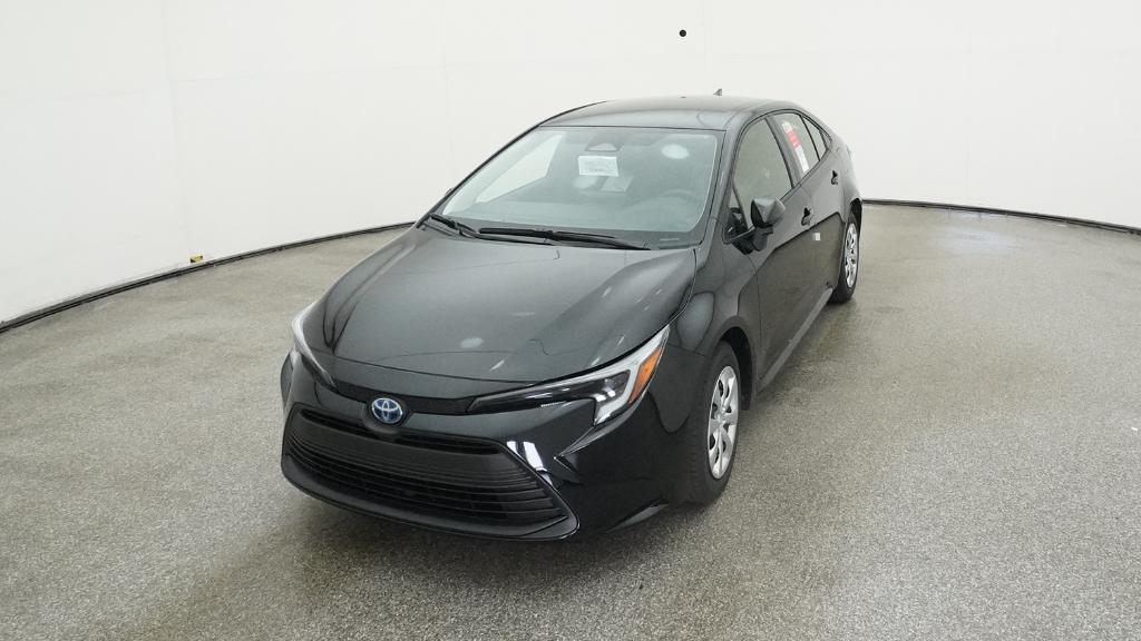 2025 Toyota Corolla Hybrid LE photo 18