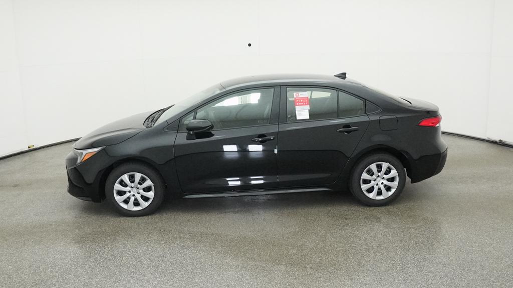2025 Toyota Corolla Hybrid LE photo 12