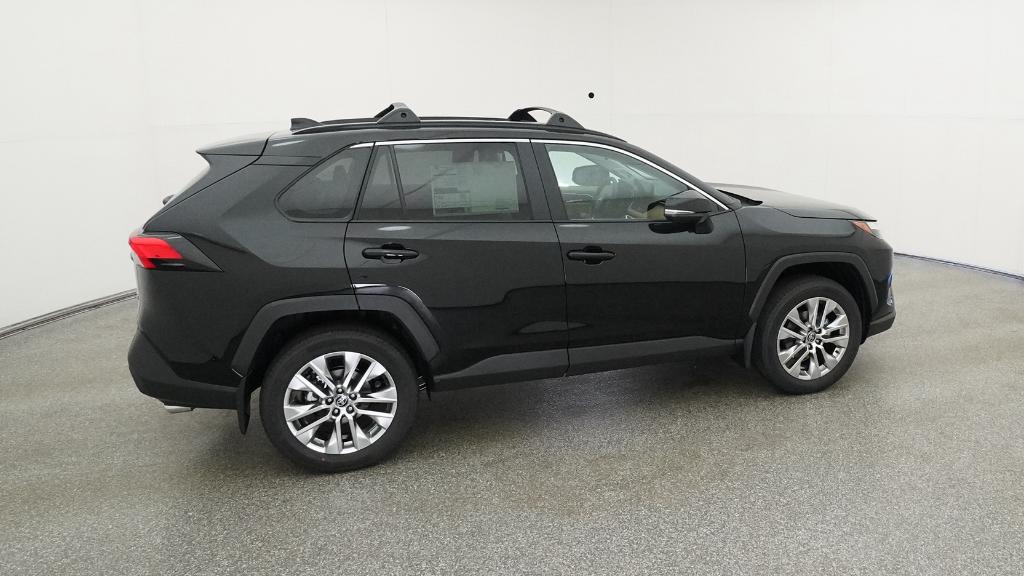 2025 Toyota RAV4 Premium XLE photo 2
