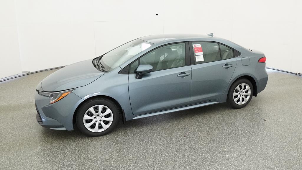 Used 2025 Toyota Corolla LE Sedan