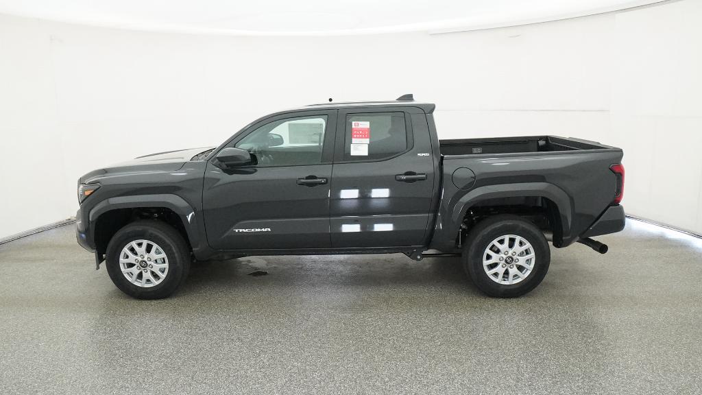 2025 Toyota Tacoma SR5 4x4 Double Cab photo 3