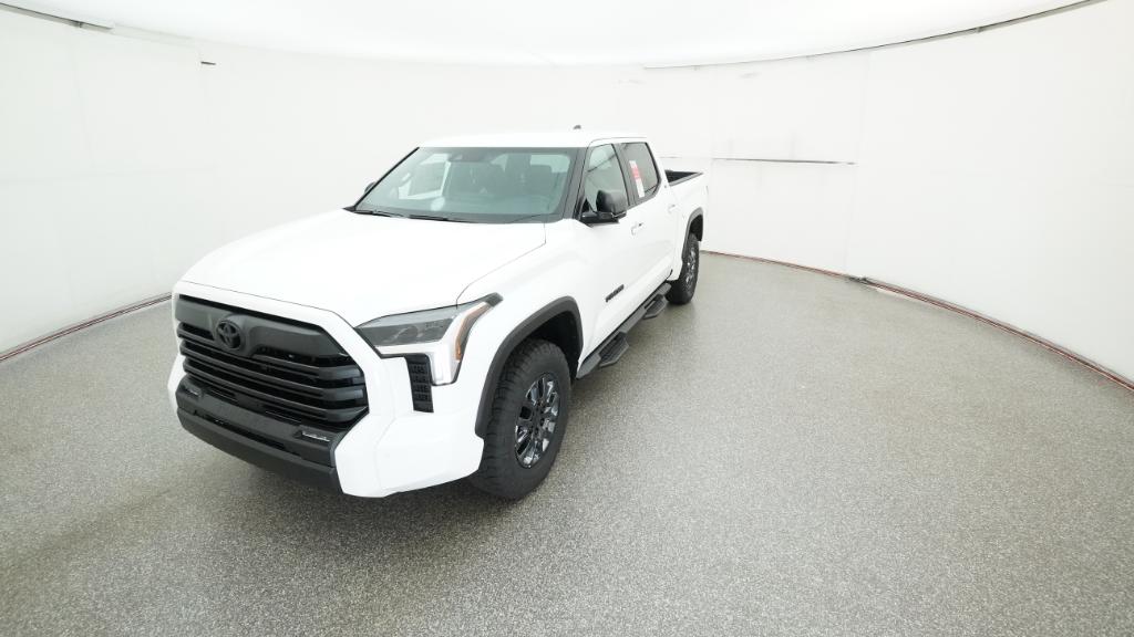 2026 Toyota Tundra SR5 CrewMax photo 19