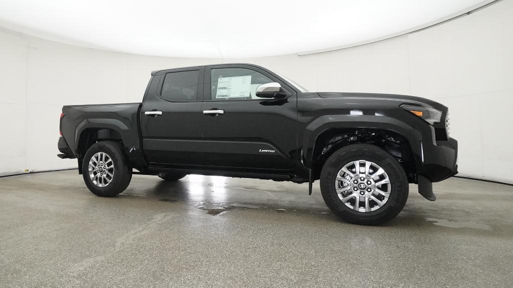 2025 Toyota Tacoma Limited photo 4