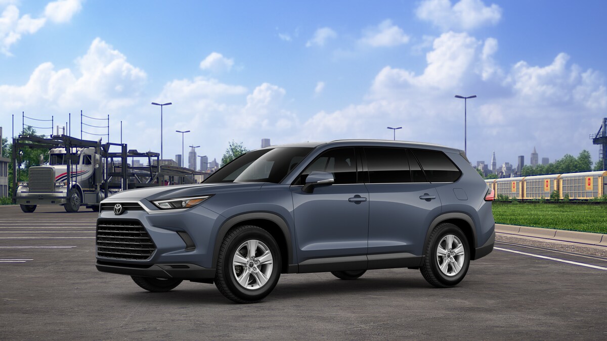 2025 Toyota Grand Highlander LE AWD photo 3