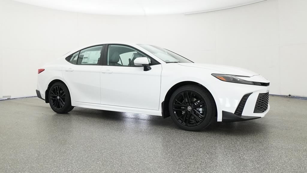 2025 Toyota Camry SE photo 25