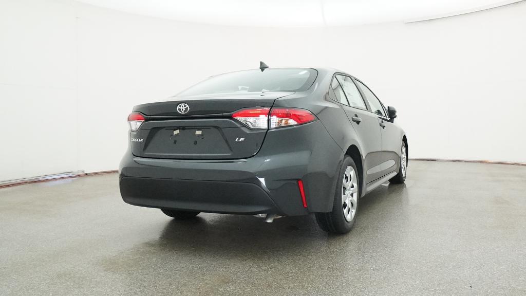 2025 Toyota Corolla LE photo 2