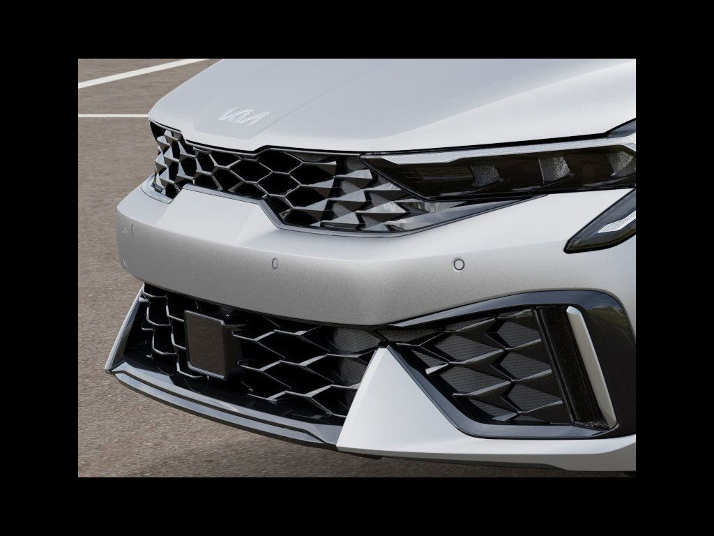 2026 Kia K5 GT-Line photo 11
