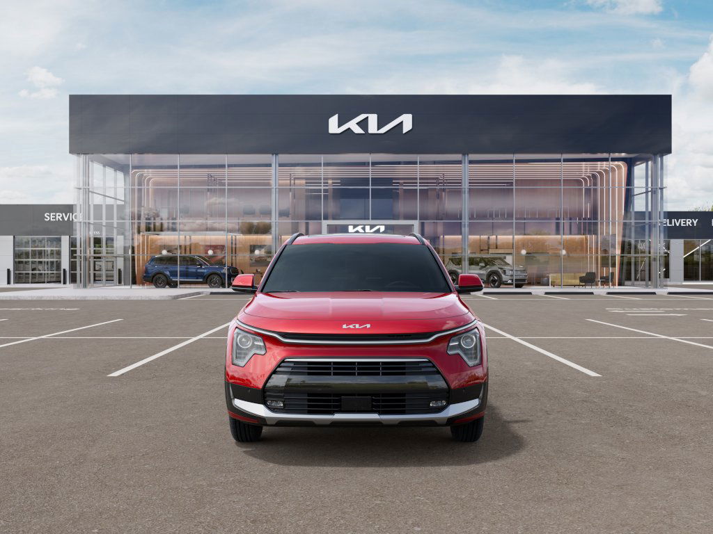 2025 Kia Niro SX photo 2