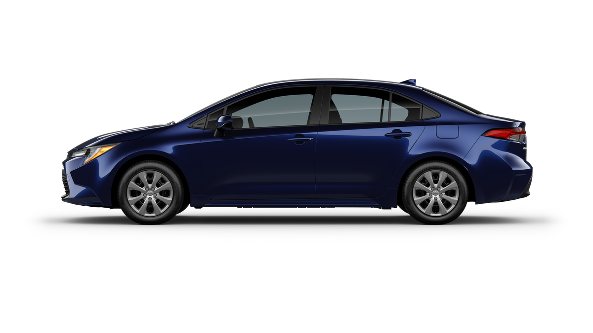2025 Toyota Corolla LE photo 4