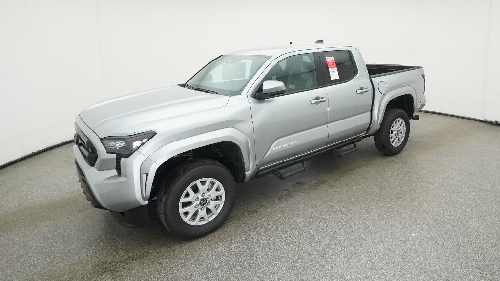 2025 Toyota Tacoma SR5 photo 4