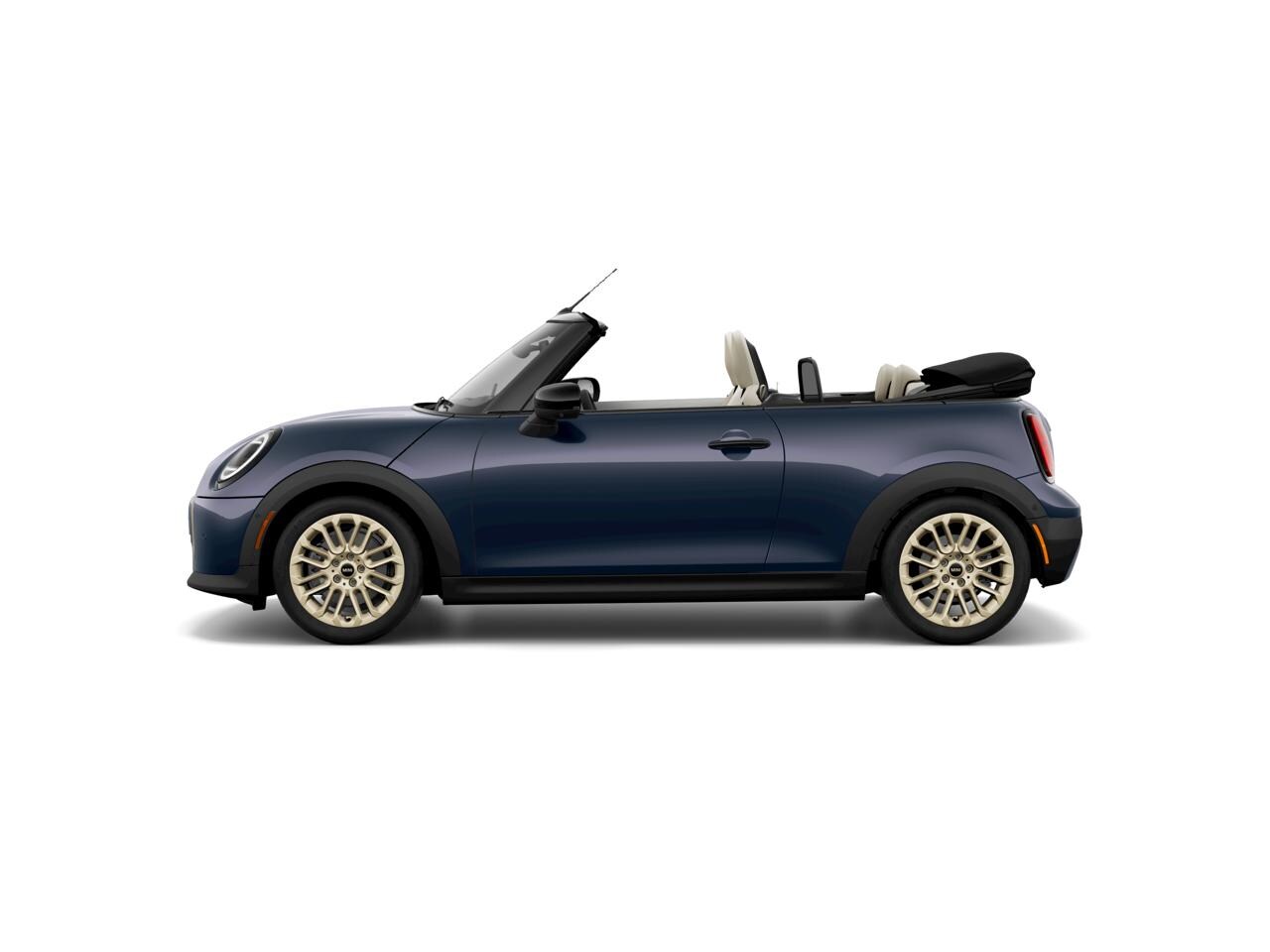 2025 Mini Cooper Iconic Convertible photo 4