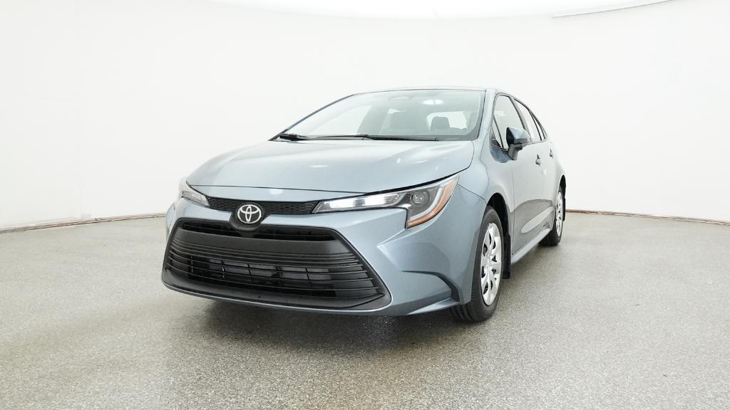 2025 Toyota Corolla LE photo 4