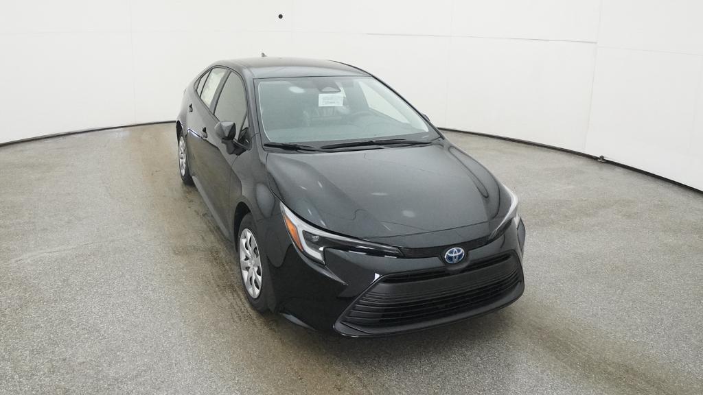 2025 Toyota Corolla Hybrid LE photo 2