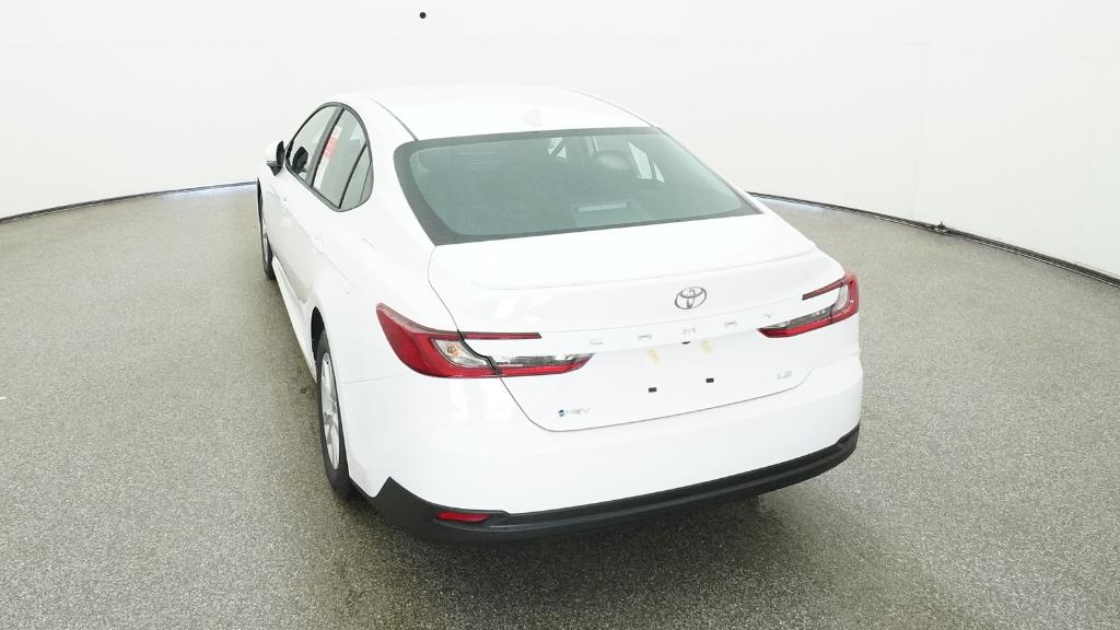 2025 Toyota Camry LE photo 30