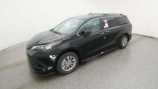 2025 Toyota Sienna XLE Van Passenger Van
