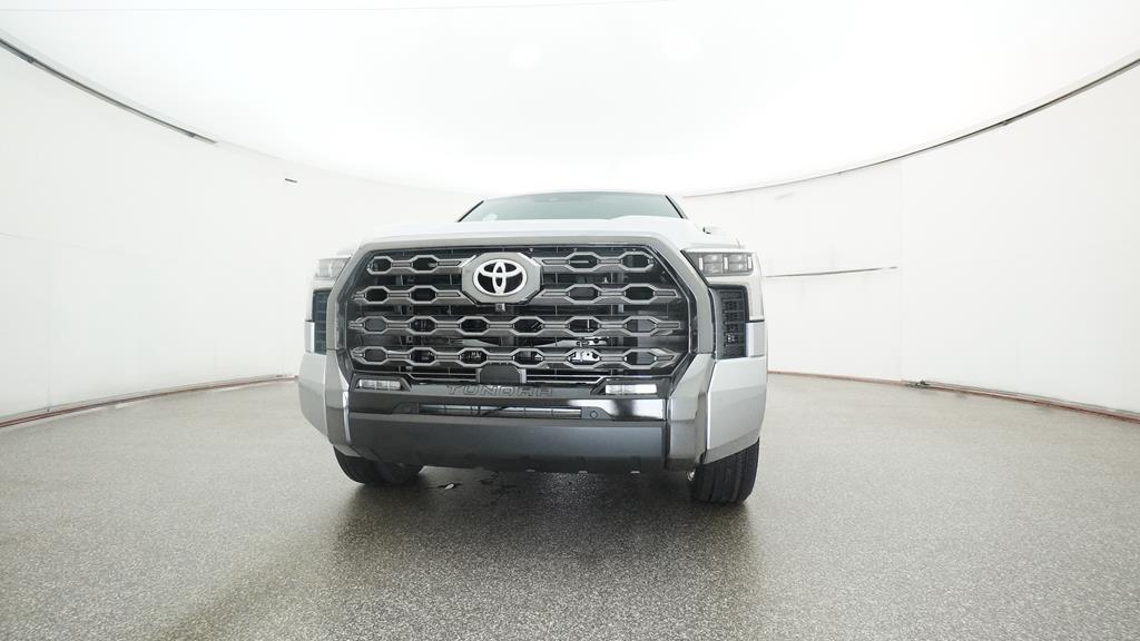 2025 Toyota Tundra Platinum - Photo 43