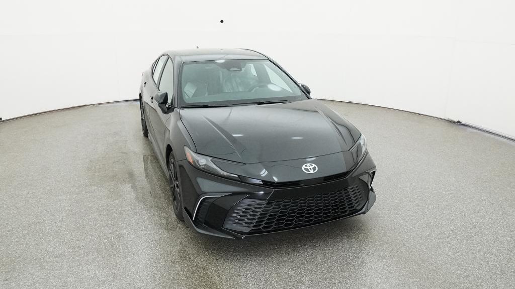 2025 Toyota Camry SE photo 2
