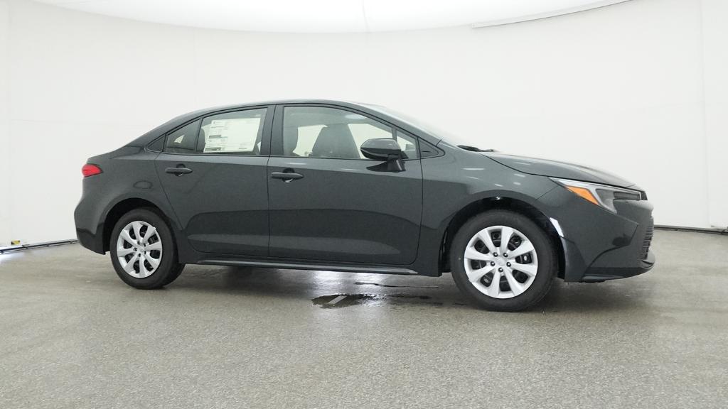 2025 Toyota Corolla Hybrid LE photo 12