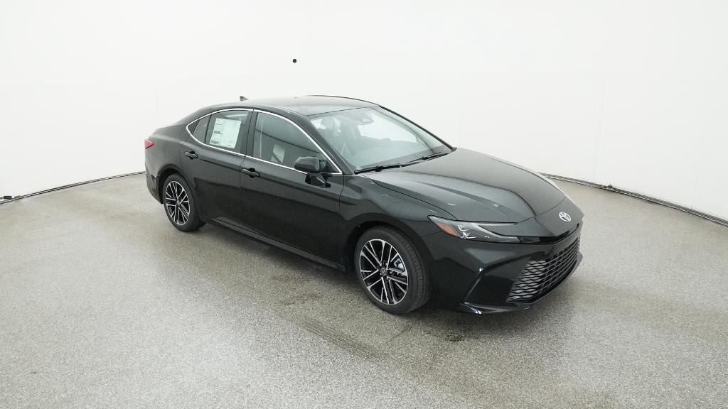 Used 2025 Toyota Camry XLE Sedan