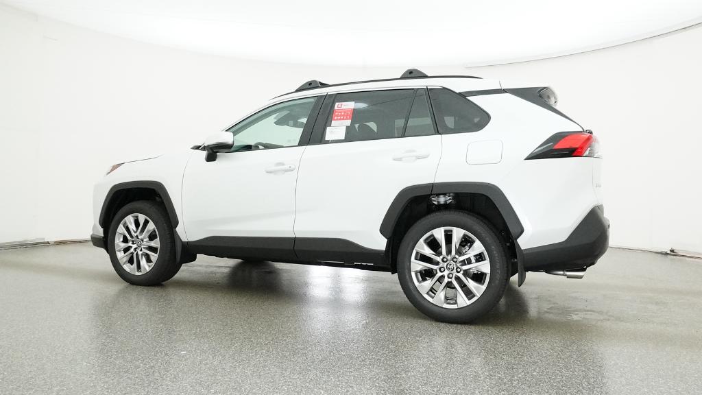 2025 Toyota RAV4 XLE Premium photo 3