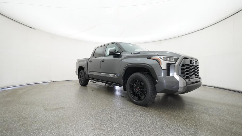 2025 Toyota Tundra Platinum CrewMax photo 2