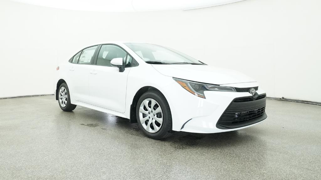 2025 Toyota Corolla LE photo 3