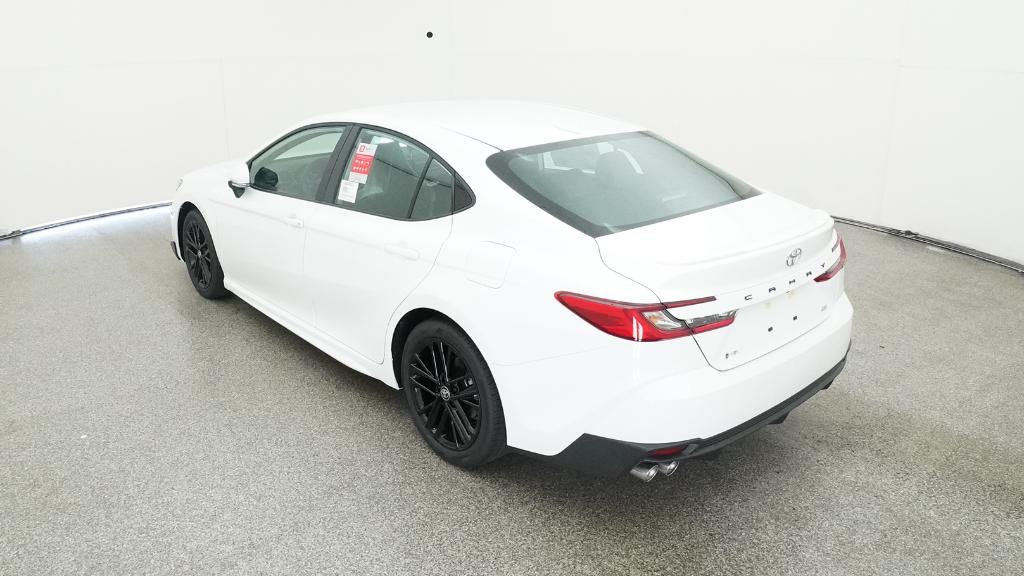 2025 Toyota Camry SE photo 23