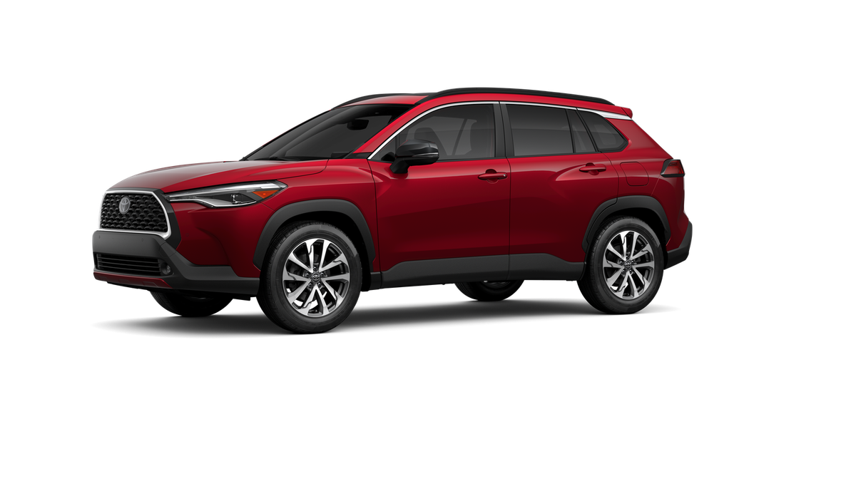 2025 Toyota Corolla Cross XLE photo 3