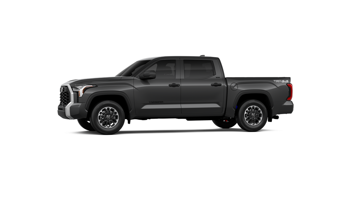 2025 Toyota Tundra SR5 CrewMax photo 3