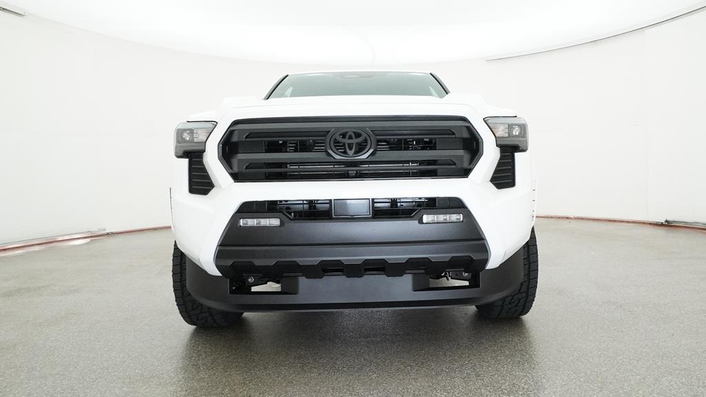 2025 Toyota Tacoma SR5 4x4 Double Cab photo 3