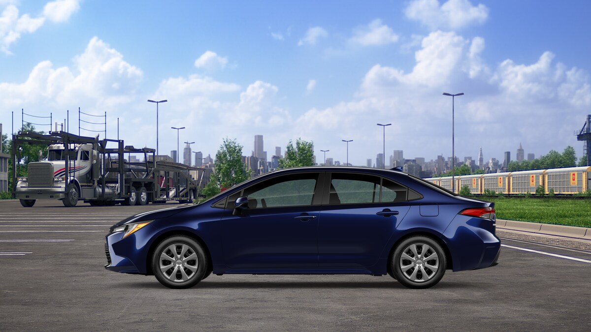 2026 Toyota Corolla LE photo 3