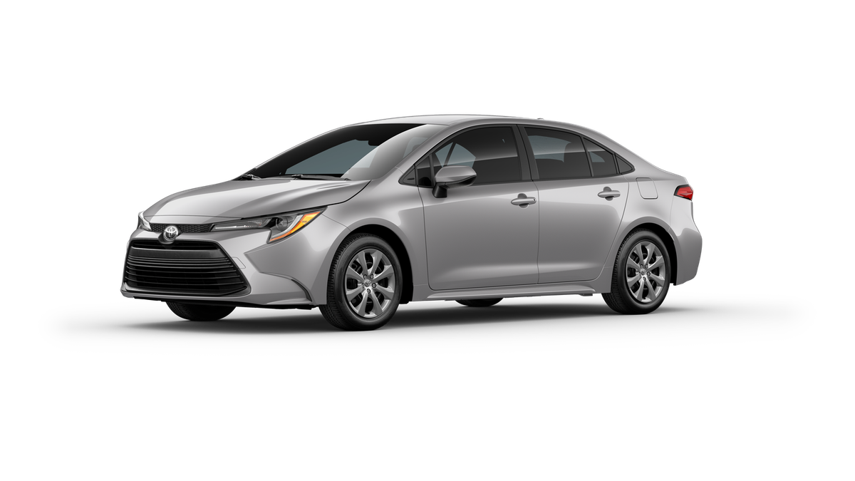 2025 Toyota Corolla LE photo 3