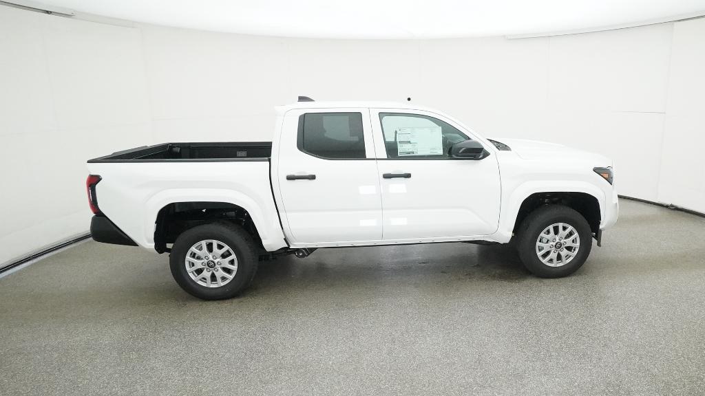 2025 Toyota Tacoma SR photo 13
