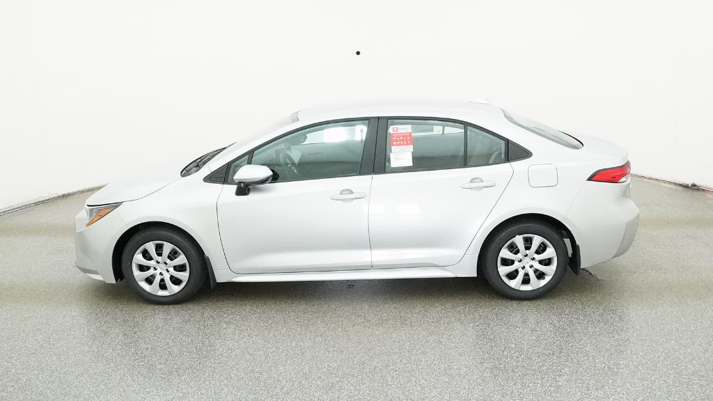 2026 Toyota Corolla LE photo 3