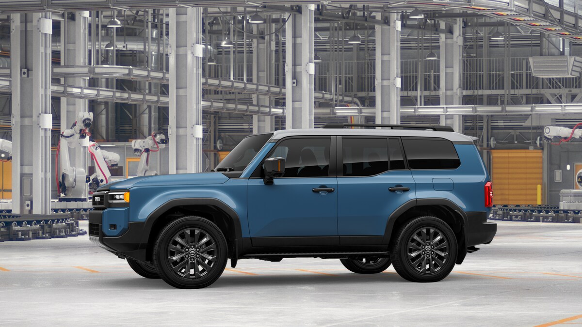 2025 Toyota Land Cruiser photo 3
