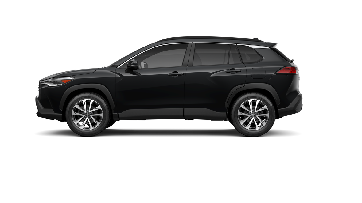 2025 Toyota Corolla Cross XLE photo 3