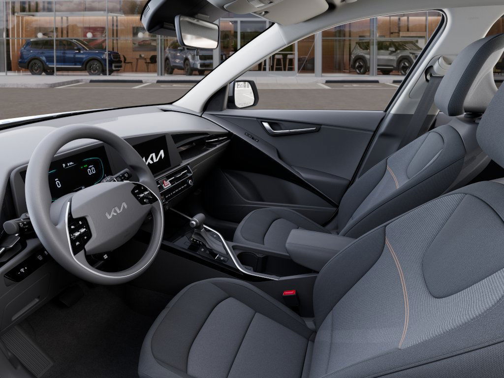 2025 Kia Niro LX photo 18