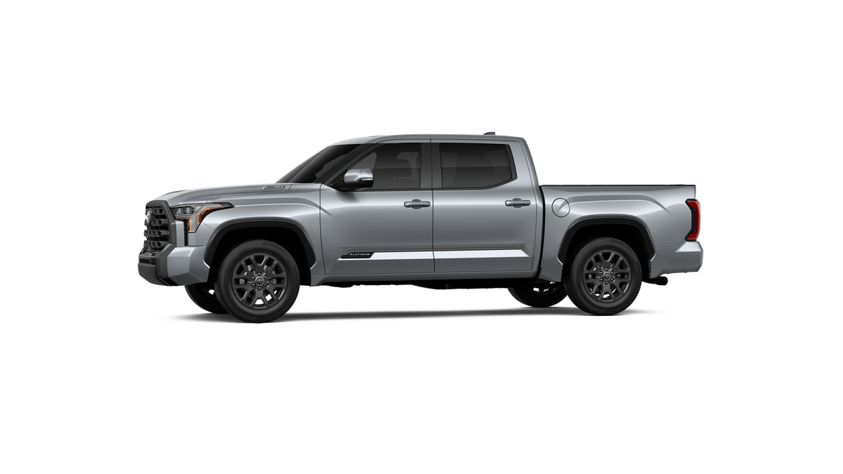 2025 Toyota Tundra Platinum photo 3