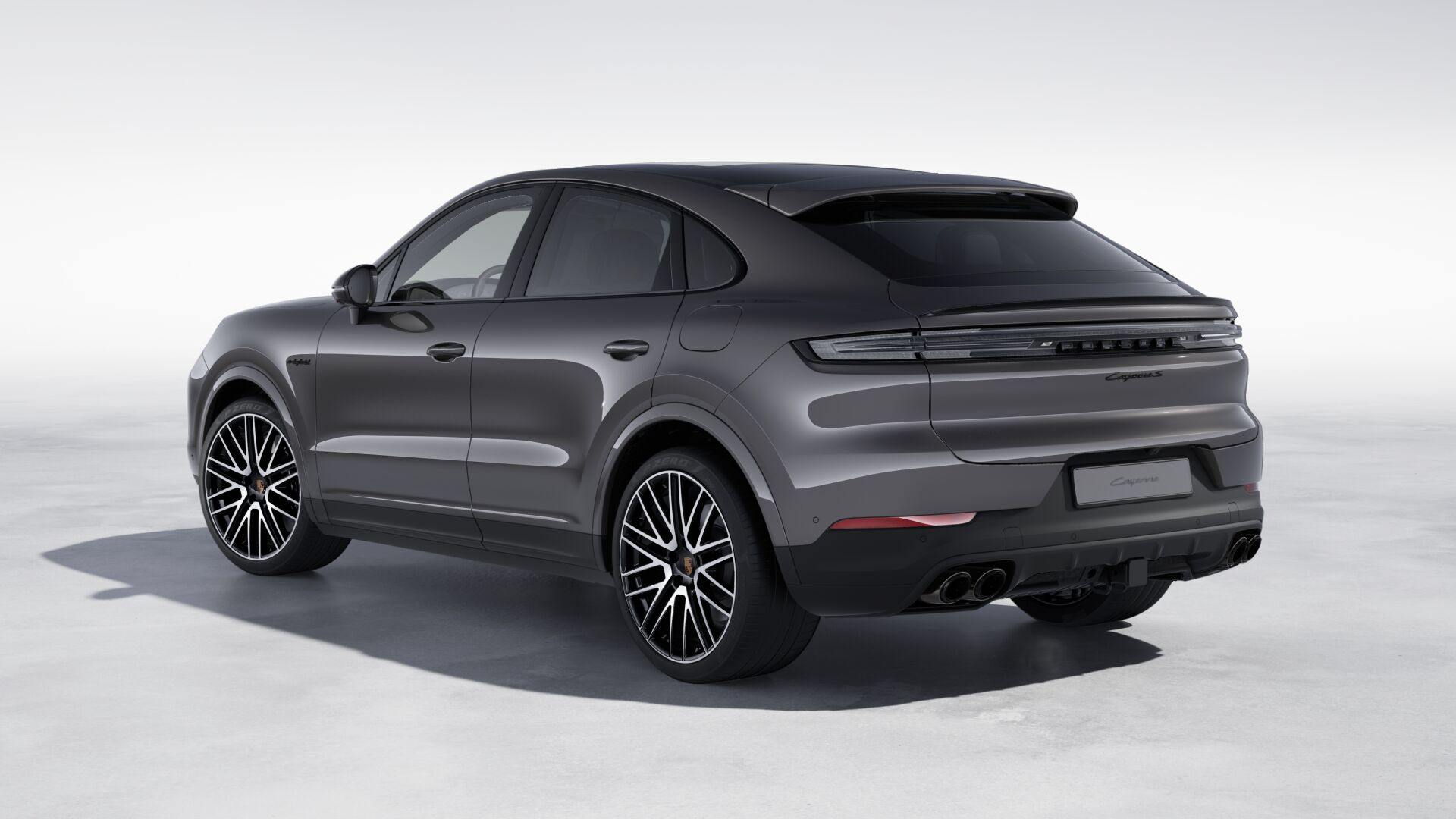 2025 Porsche Cayenne S E-Hybrid Coupe photo 3